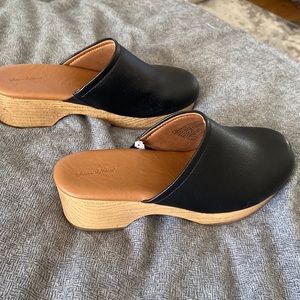 Universal thread clogs 7 1/2